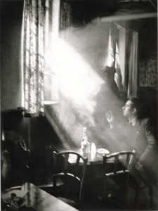 Alexander Artway. Paryžiaus kavinė. 1930
