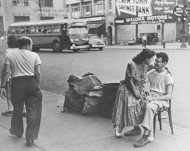 Ruth Orkin. Saldainių parduotuvės savininkų pora. 1949