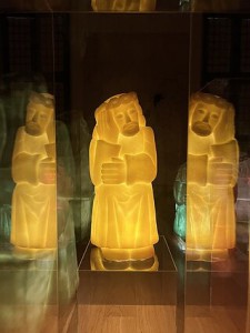 Laura Dzelzytė. Rūpintojėlio atminai. Parodos rengėjų nuotrauka