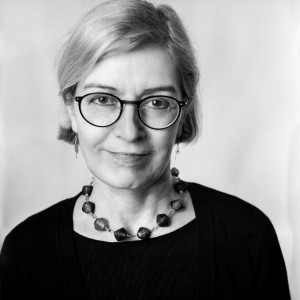 Dovilė Dagienė-DoDA. Dailės istorikė, parodų kuratorė Giedrė Jankevičiūtė. Iš ciklo „Portretas prisiminimui“. Vilnius, 2023